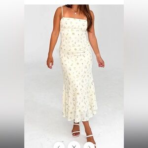 NWT bloom strappy midi dress size M